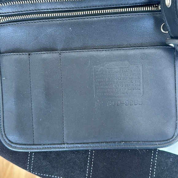 Vintage Coach Legacy Zip #9966 Black - Picture 13 of 14